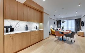 Deo Plaza Premium Apartments & Spa